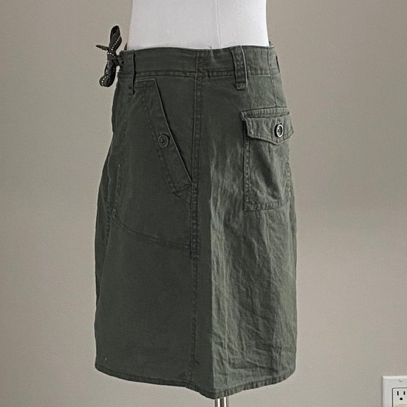 H&M - Picture 2 of 5